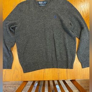 Men’s large grey v-neck sweater. Polo by Ralph Lauren. Worn only 3xs